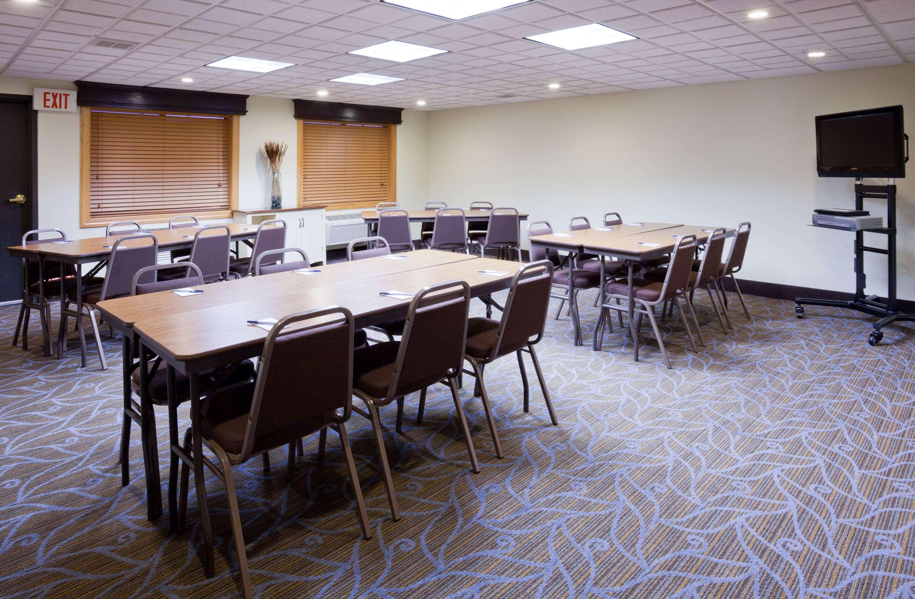 Americinn By Wyndham Princeton Mn Экстерьер фото